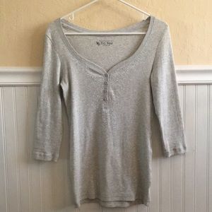 Mid Arm Long Sleeve V Neck
